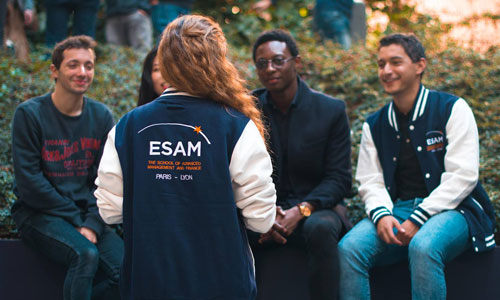 Etudiants de l'Esam, école de management, école de finance, école de droit