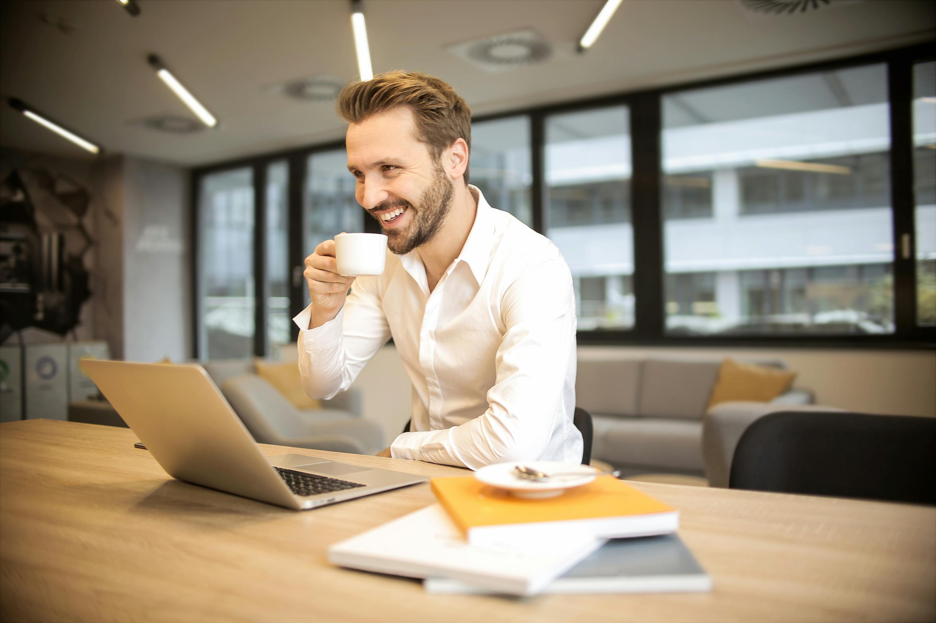 bachelor management entreprenariat esam Paris