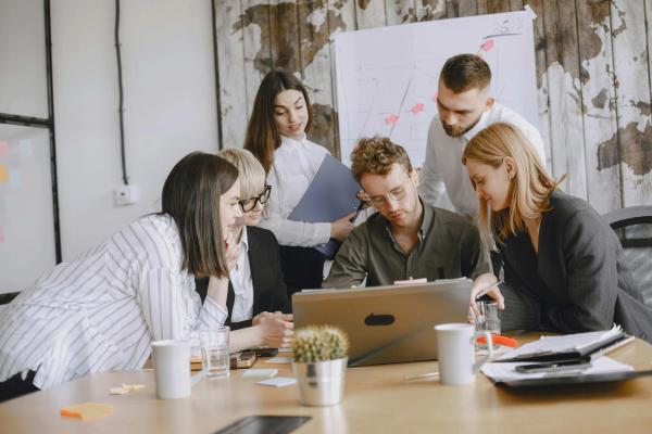 bachelor management paris unique