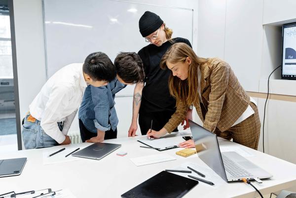 les stages en écoles de management à Paris