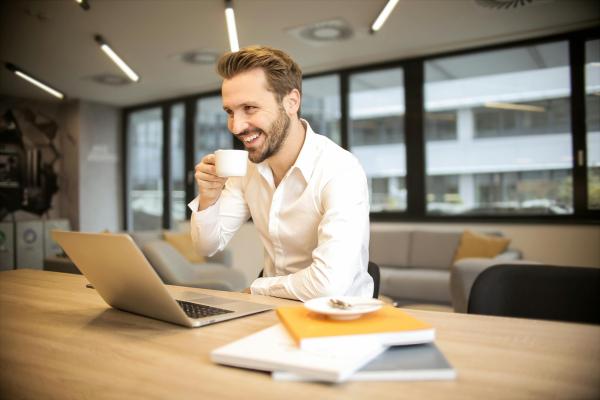 bachelor management entreprenariat esam Paris